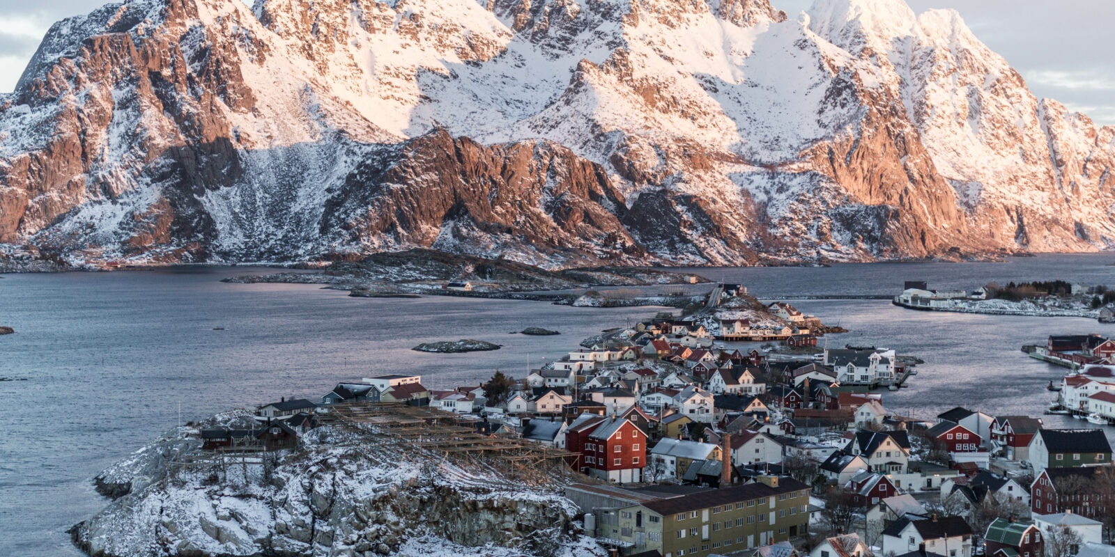 Trevarefabrikken lofoten