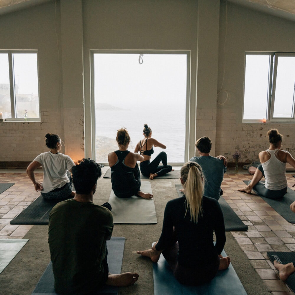 Yogaretreat på Trevarefabrikken i Henningsvær.