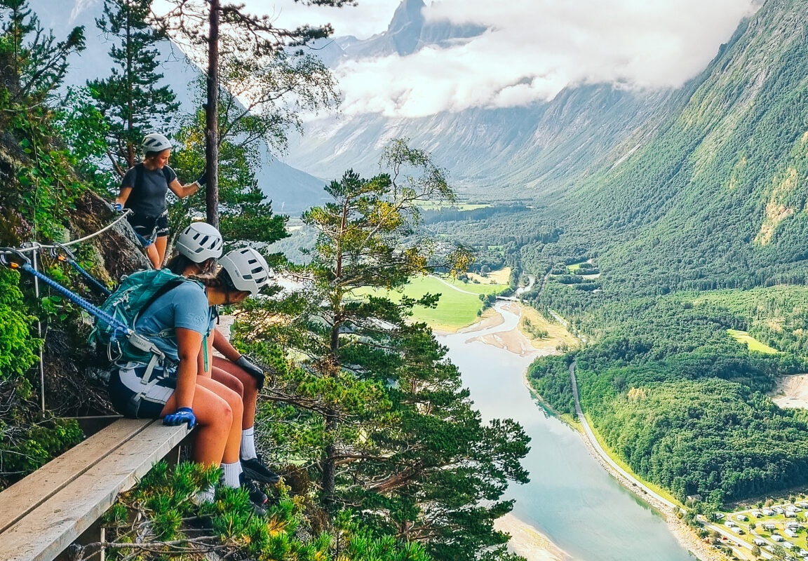 Vestveggen Via Ferrata hos Norsk Tindesenter