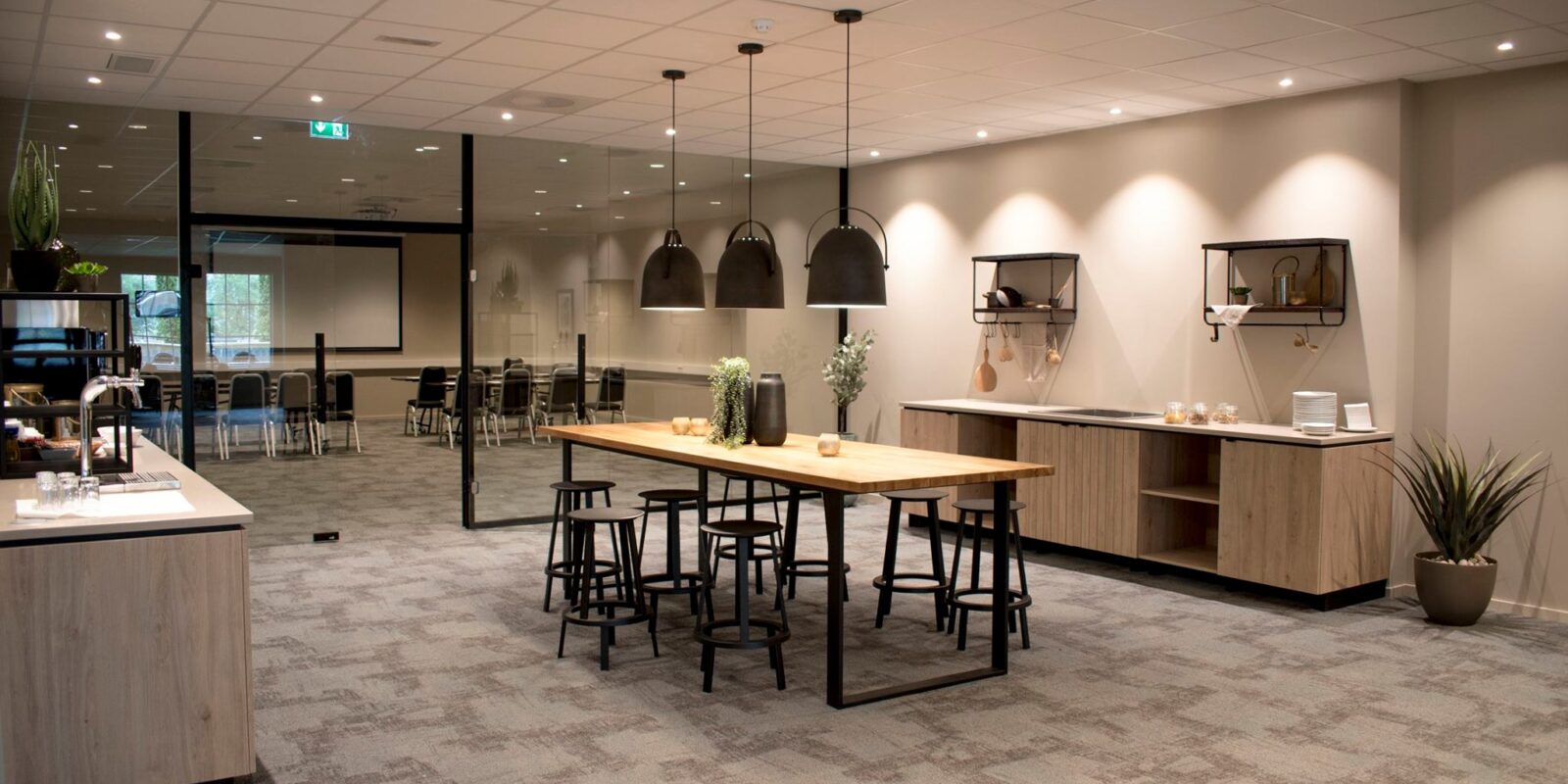 Førde Hotell i Førde. Del av unike hoteller kjeden og partner av Tilbring som gir 10% rabatt på hotellet