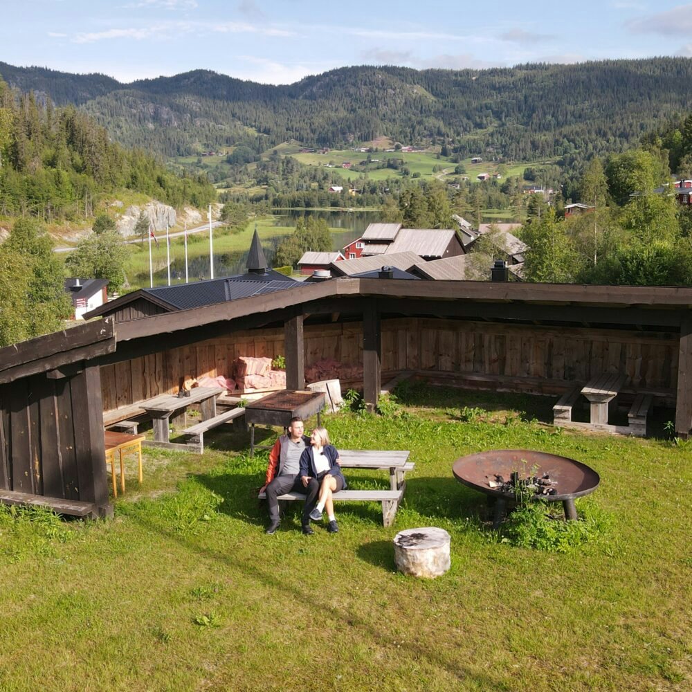 Utsikten og Gapahauken fra Morgedal Hotel