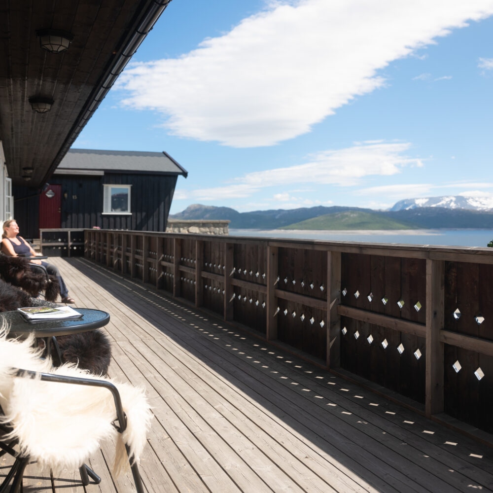 Utsikt fra solveggen hos Storestølen Fjellhotell