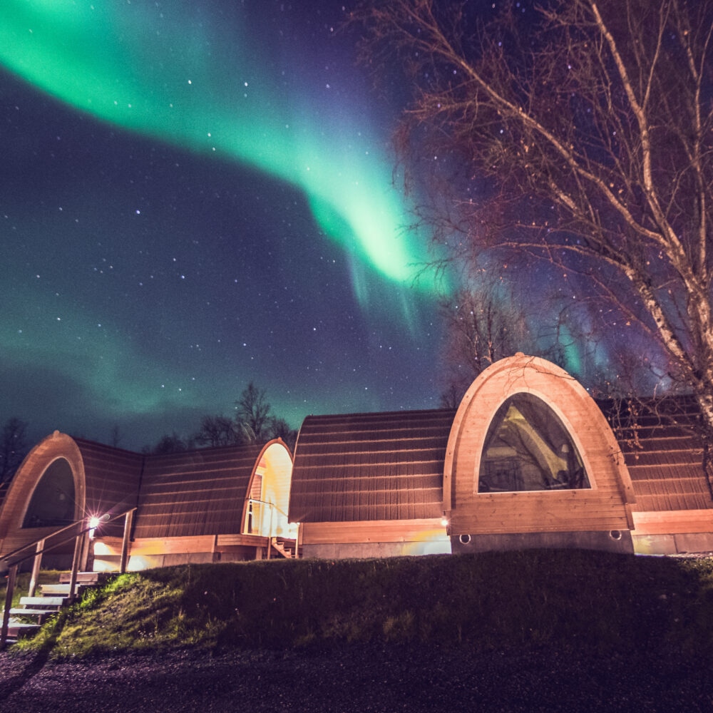 Nordlys over Snowhotel Kirkenes