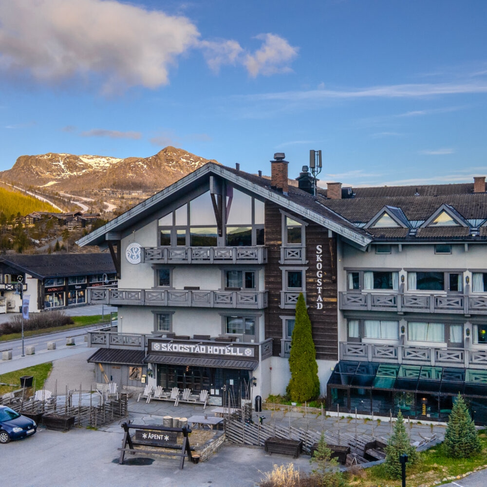 Skogstad Fjellhotel & Resort Tilbring partner i Hemsedal