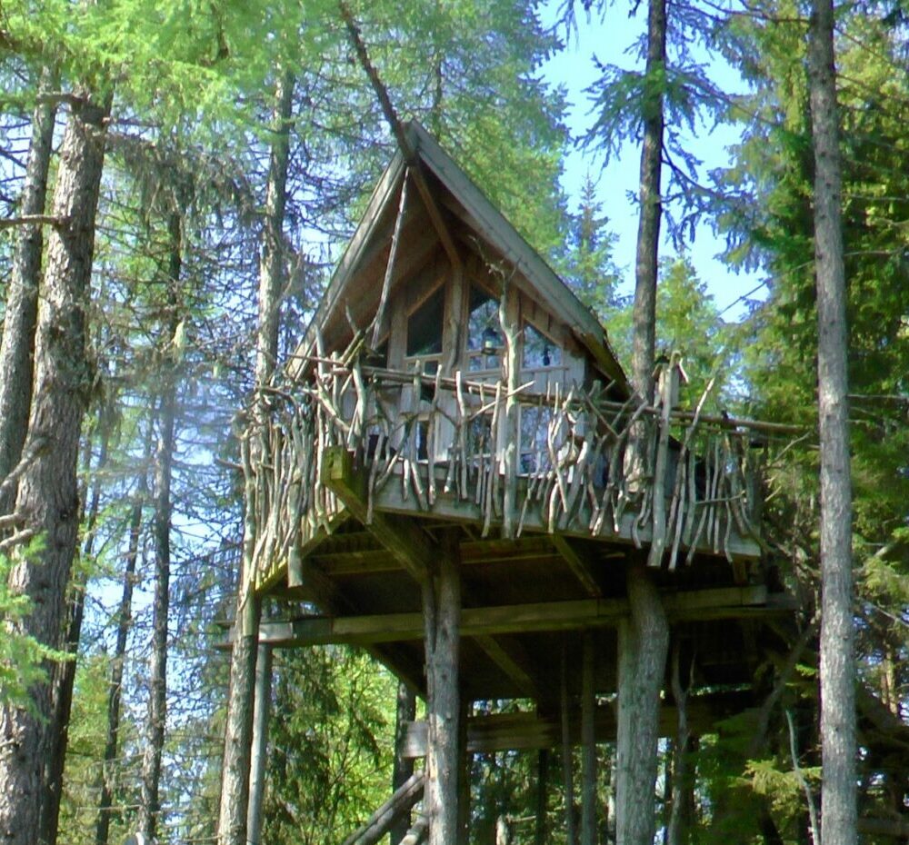 Lerkhytta i Brummundal til tretopphytter.no