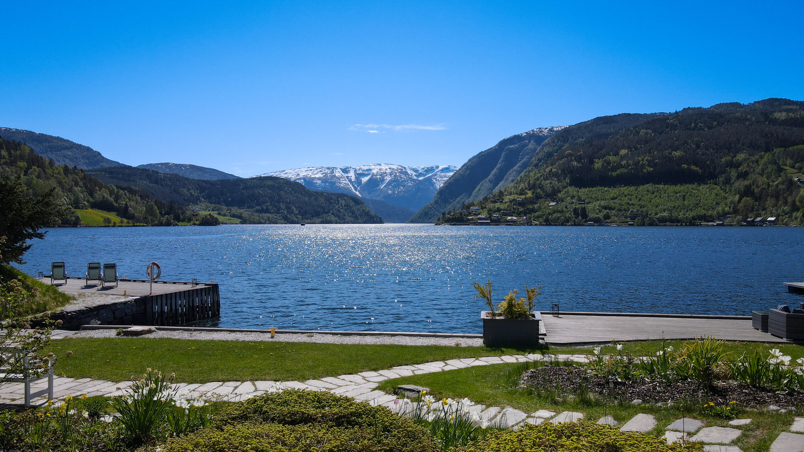Brakanes Hotel i Fjordtind Hotels kjeden i Ulvik i Hardangerfjorden
