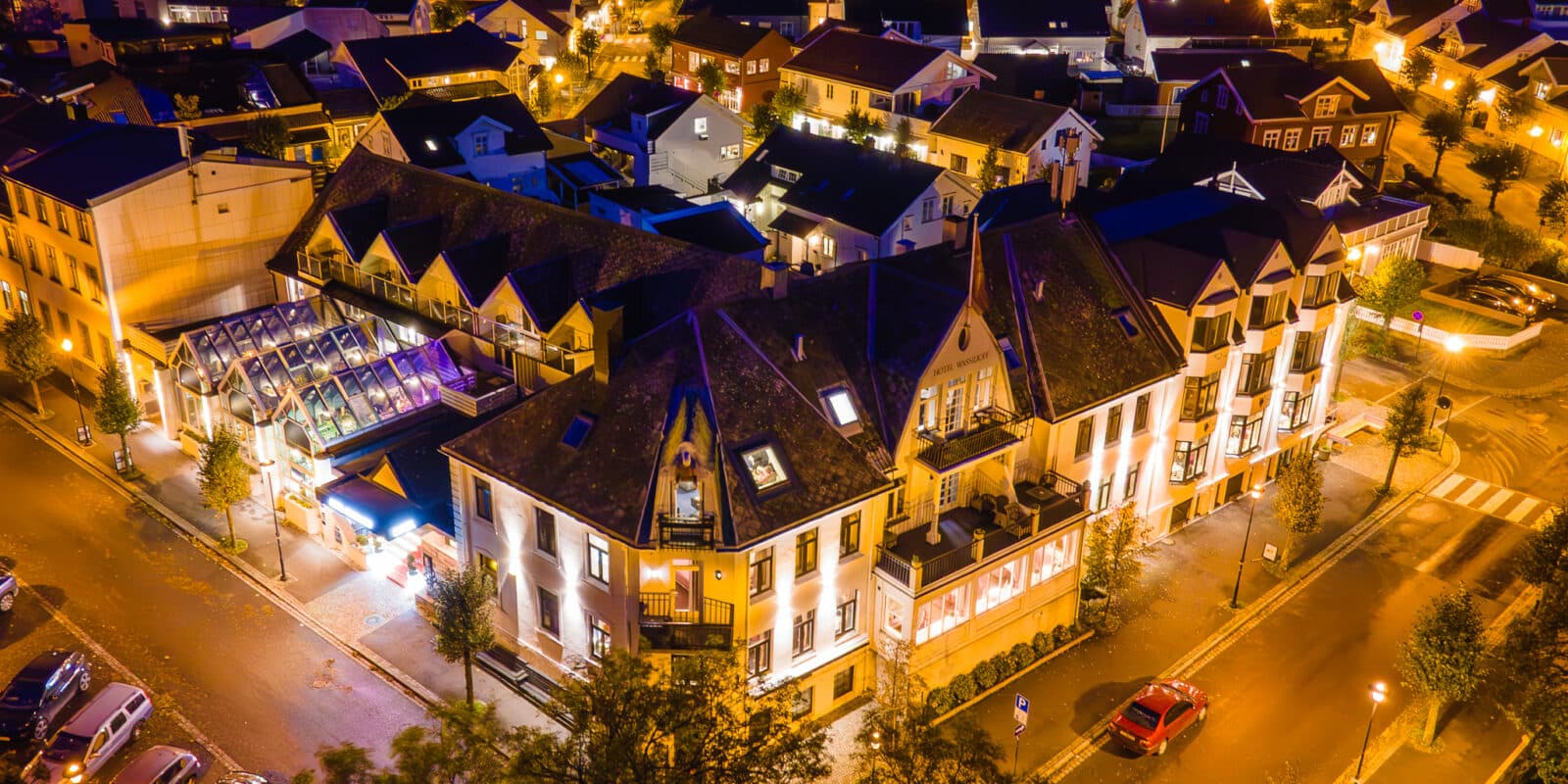 Hotel Wassilioff i Stavern del av Unike Hoteller partner av Tilbring med rabattkode ofte billigst