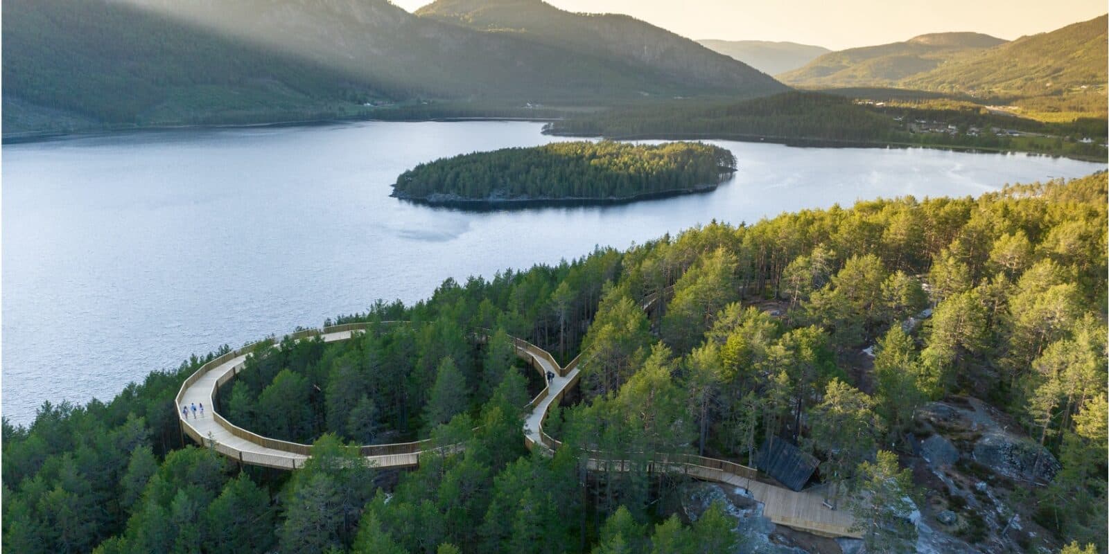 Tretoppvegen i Fyresdal