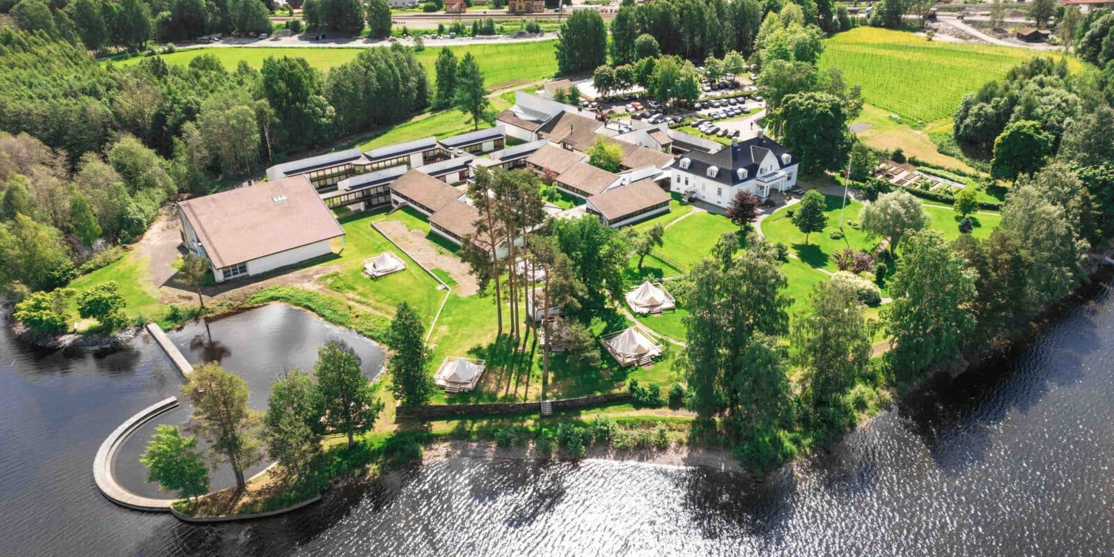 Historiske Thorbjørnrud Hotell i jevnaker Buskerud