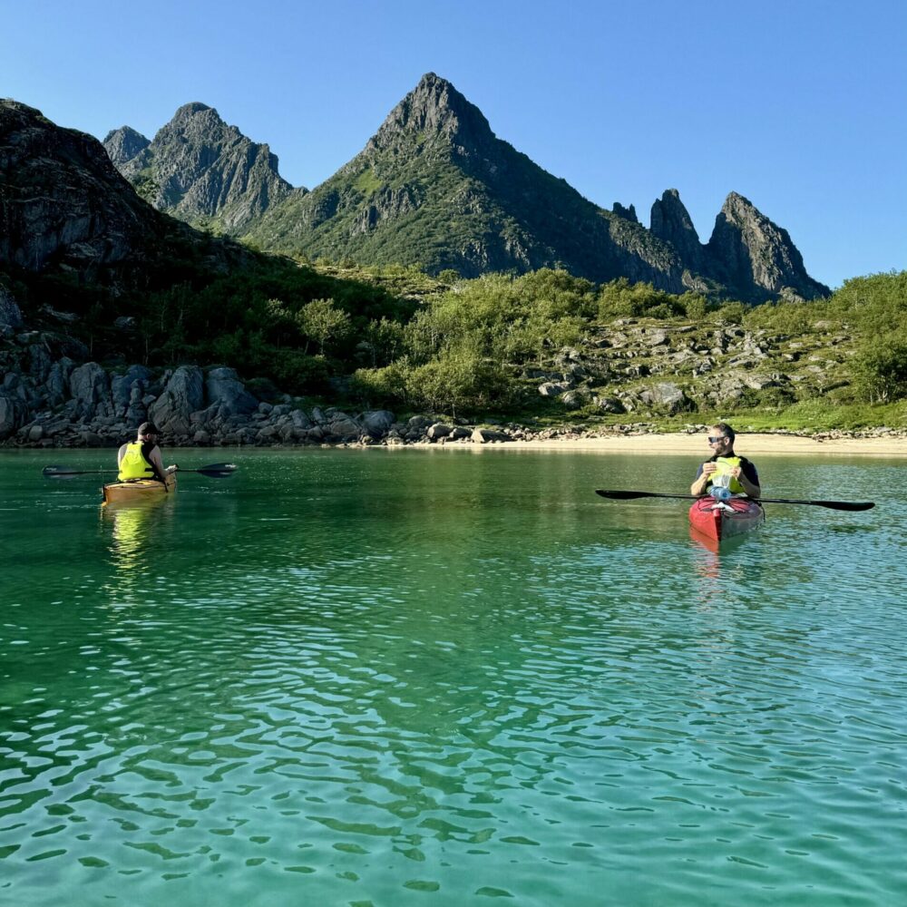 Go2Lofoten - Guidet kajakktur