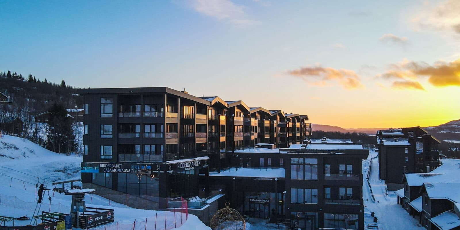 Riddergaarden Mountain Lodge og Ridderbadet på Beitostølen