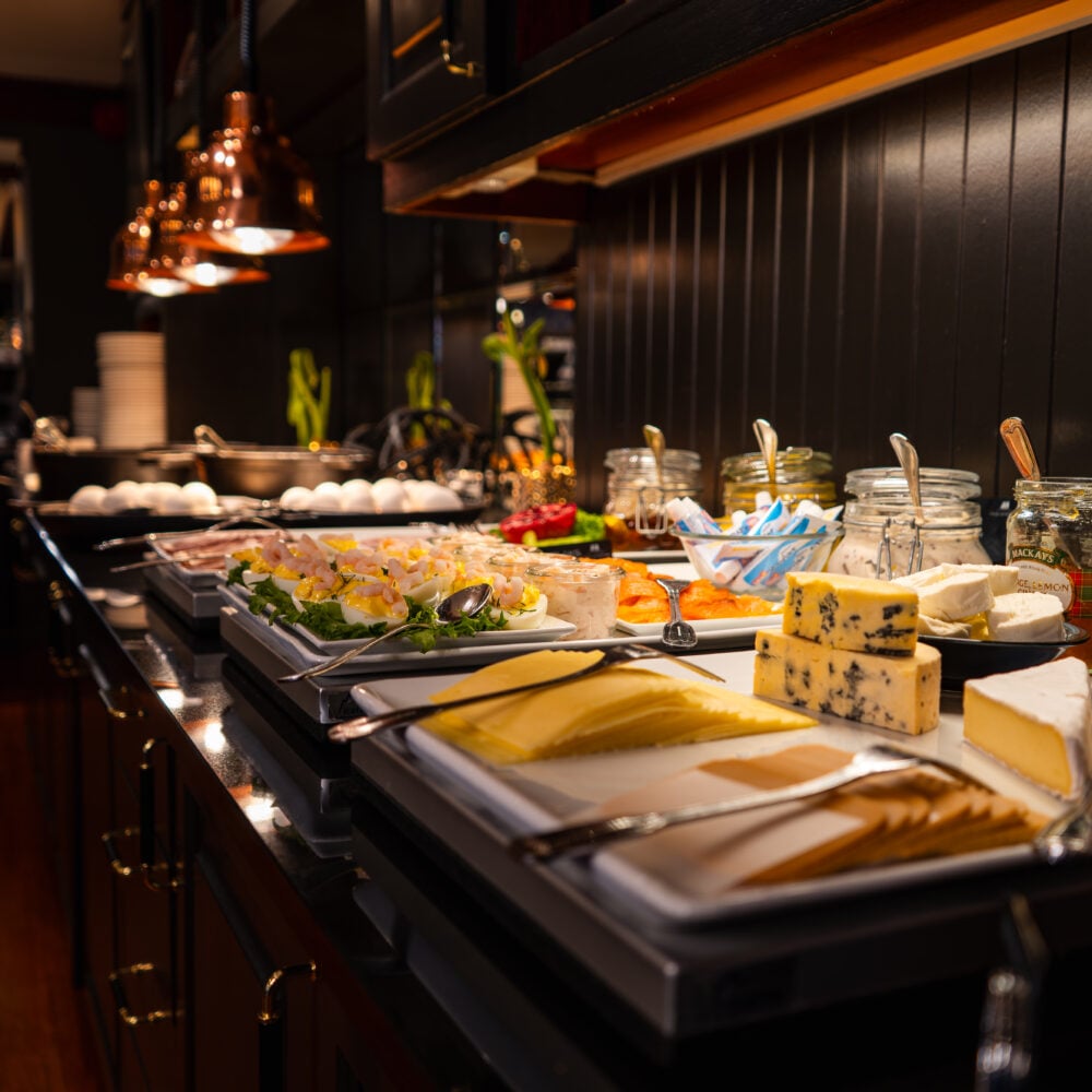 Grand Hotel Arendal partner av Tilbring i Agder med rabattkode som gir 10% rabatt ofte billigst
