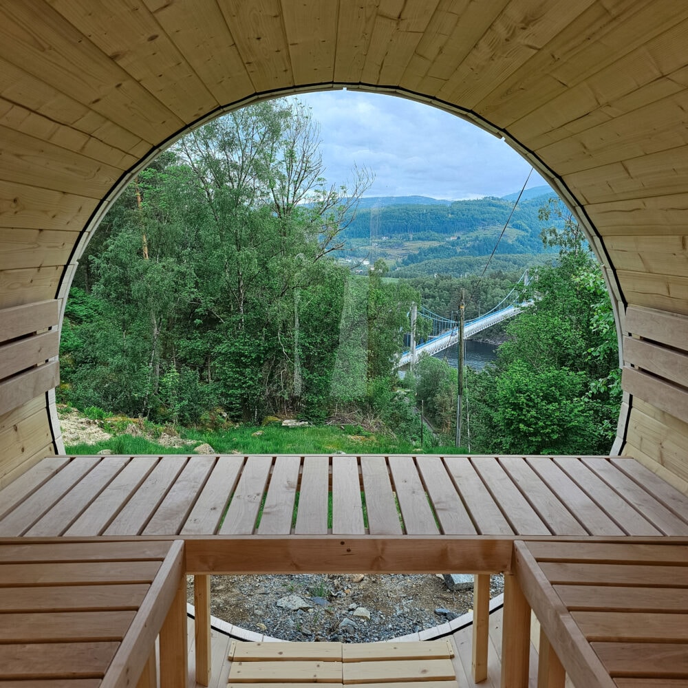 Diamanten hytte hos Norglamp i Ryfylke i nærheten av Preikestolen og Flørlitrappene