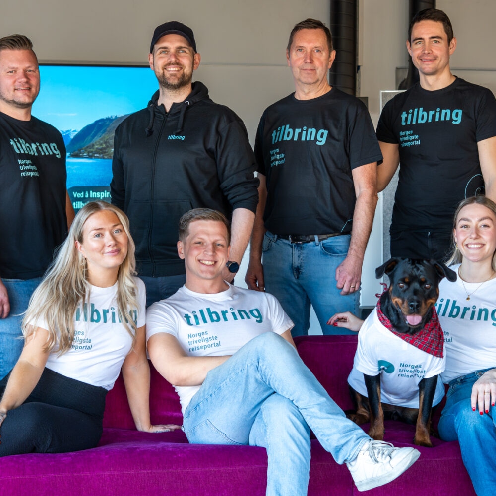 Teamet i Tilbring.no Jesper Ugland Jon Audun Johnsen Svein Versland Didrik Hægg Pernille Ugland Erlend Haaland Aya Natalie Mitchell