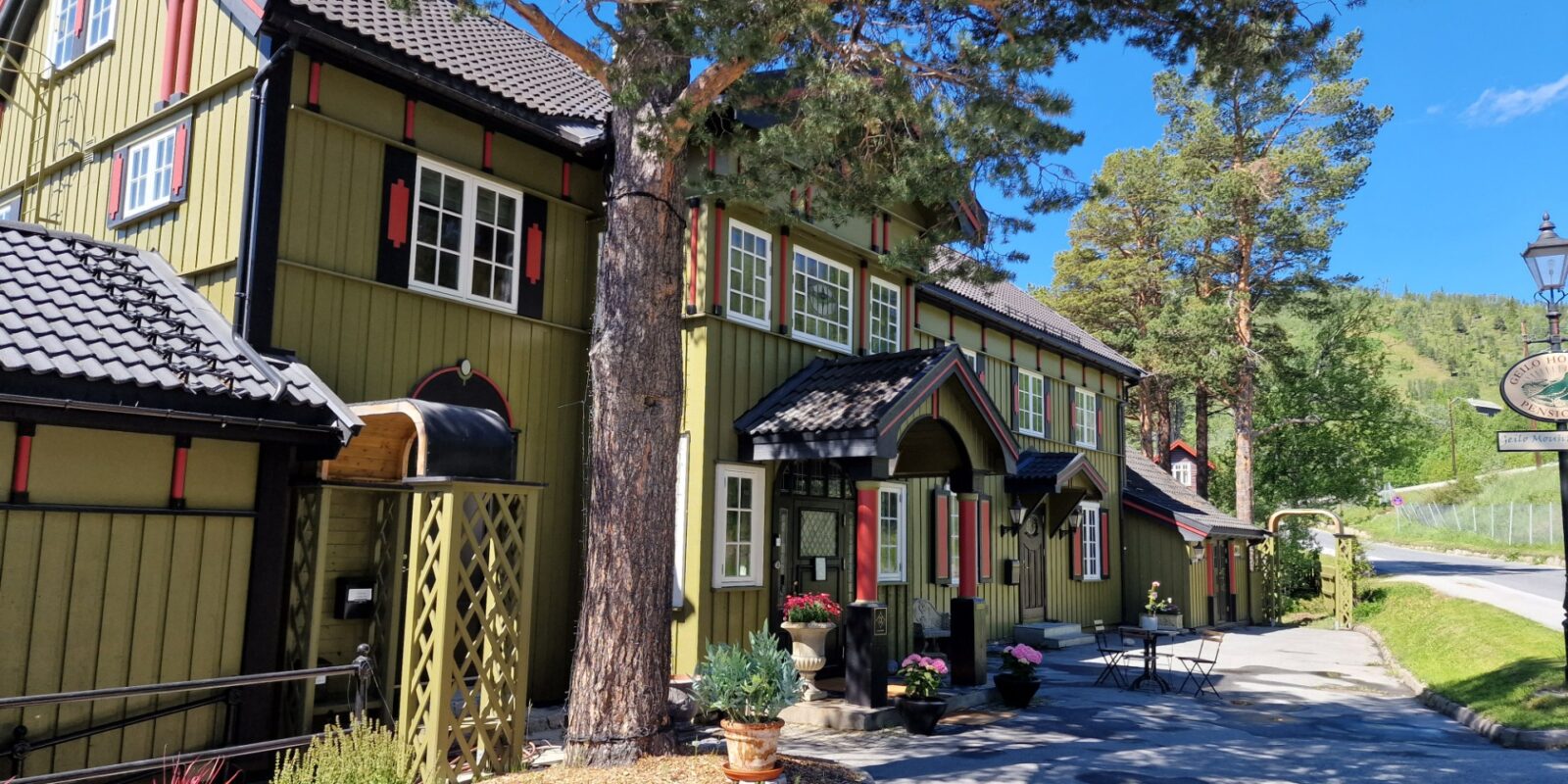 Geilo Mountain Lodge på Geilo del av de Historiske og gir 10% rabatt med rabattkode Tilbring billigst romantisk høyfjellsferie