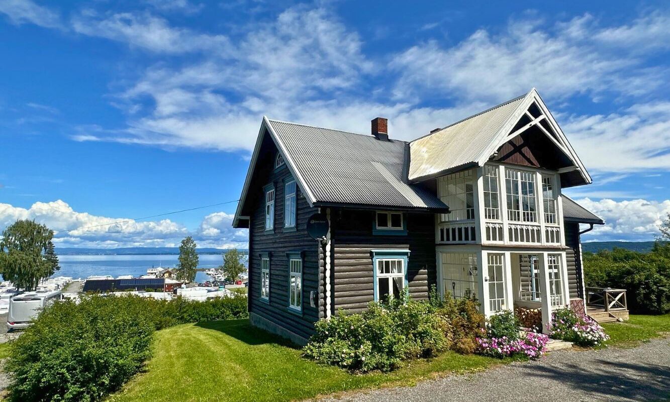 Kapteinsbolig Evjua Strandpark