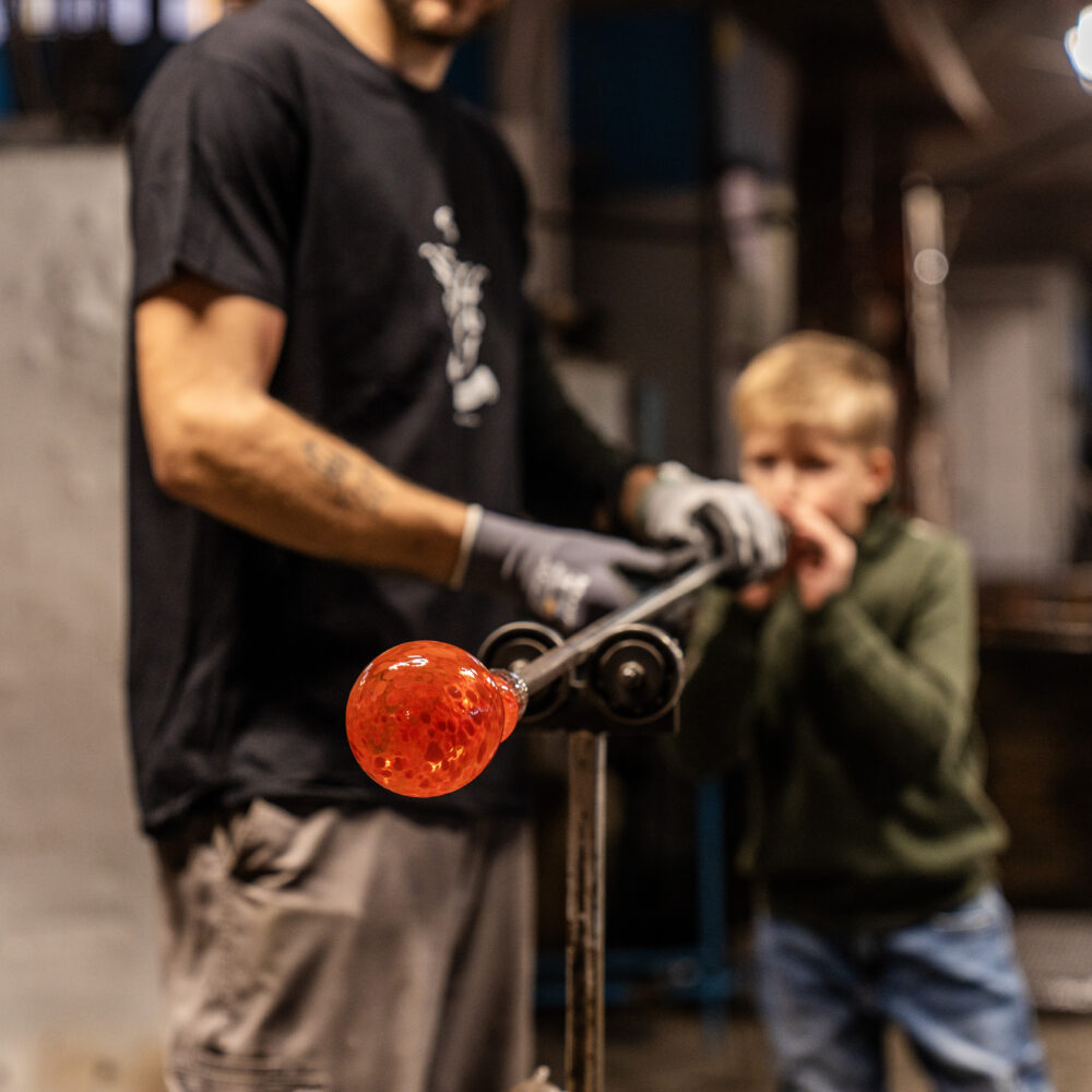 Hadeland Glassverk opplevelser og familievennlig destinasjon tilbring partner i buskerud