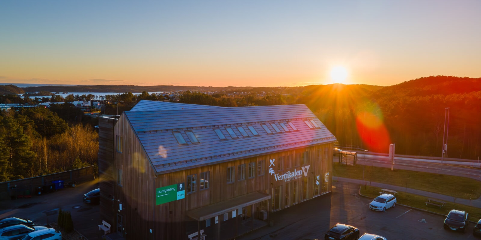 Vertikalen Hotell & Spiseri i Lillesand partner av Tilbring i Agder