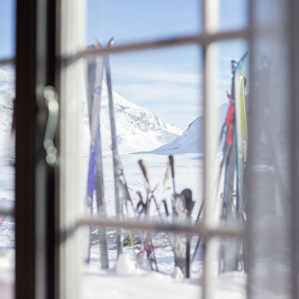 Beltebil med Jotunheimen Travel