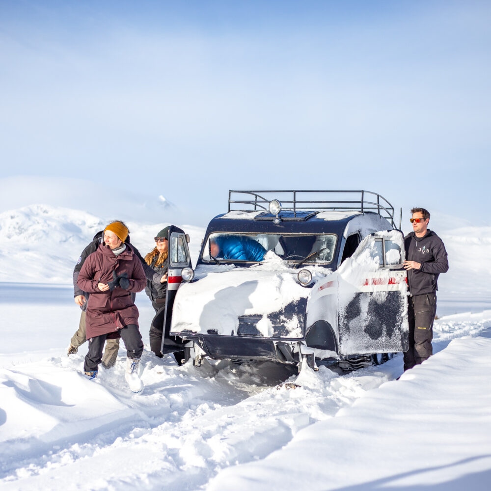 Beltebil med Jotunheimen Travel