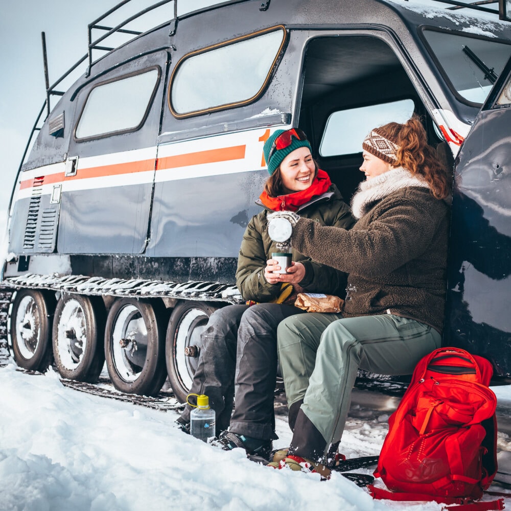 Beltebil med Jotunheimen Travel