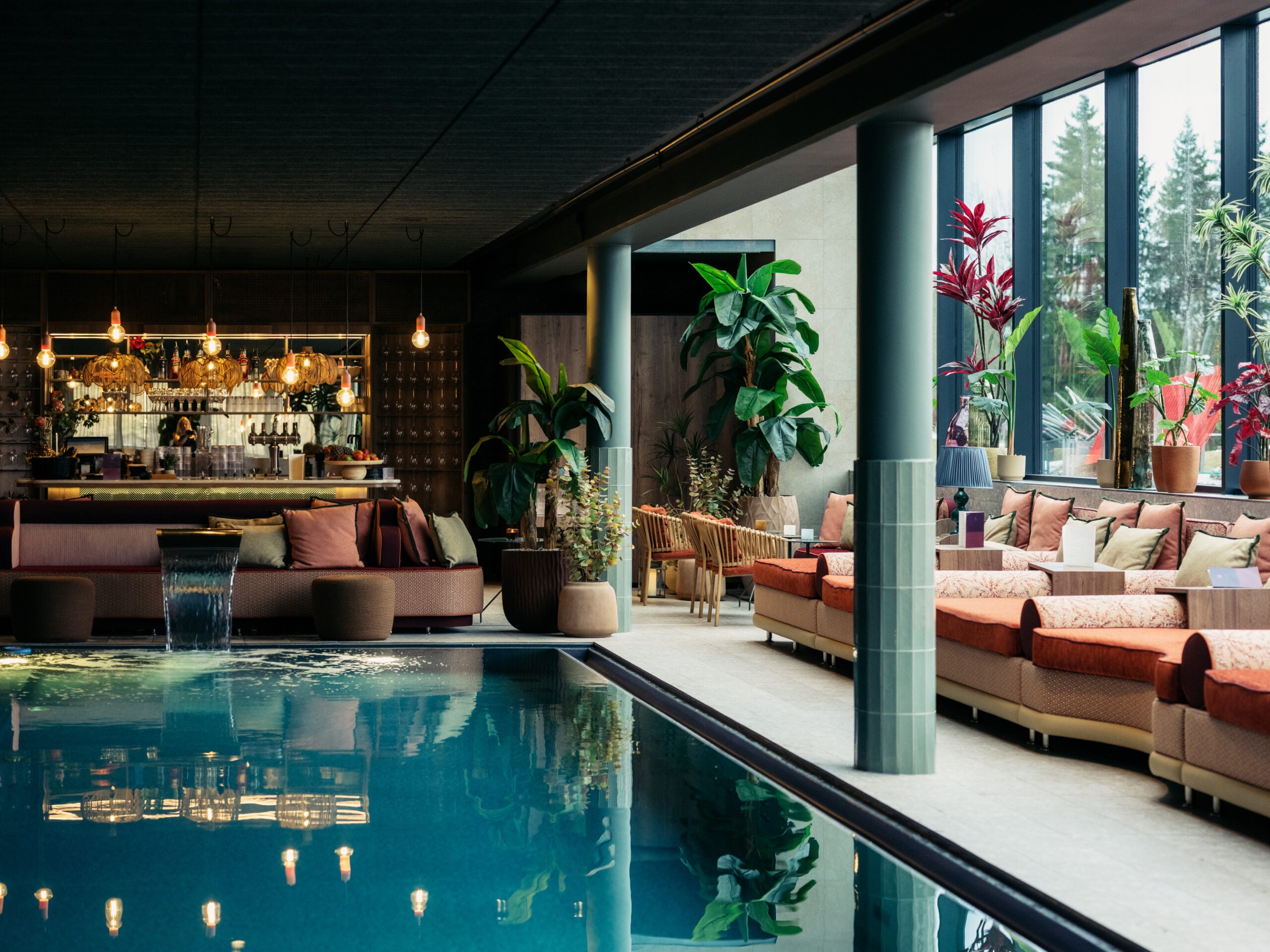 Lily Country Club sin nye Pool lounge 2026 med rabattkode Tilbring partner nær Oslo og Gardermoen i Akershus Hotell Resort spa