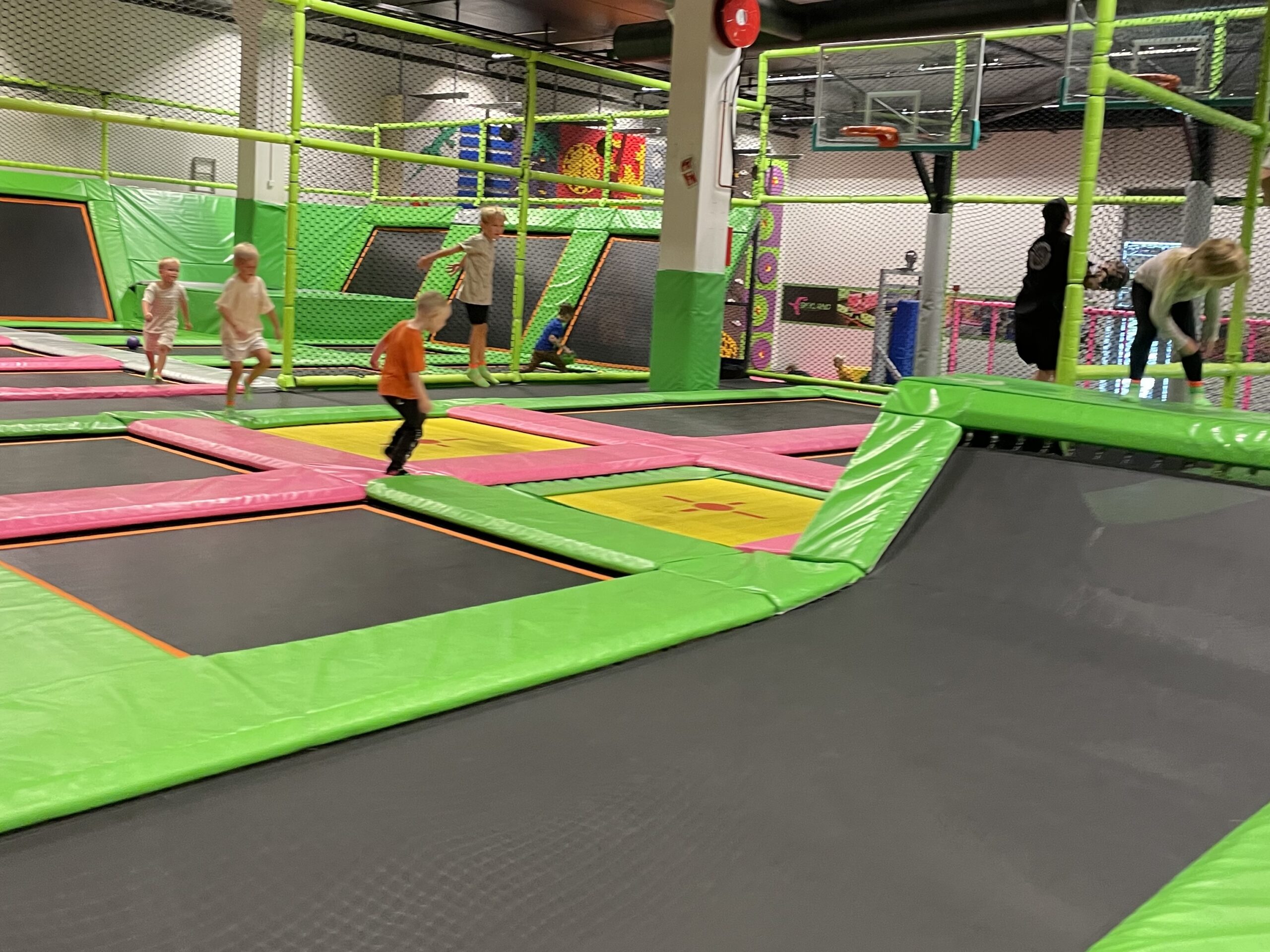 Skyland Jærhagen i Rogaland partner av Tilbring med rabattkode trampolinepark