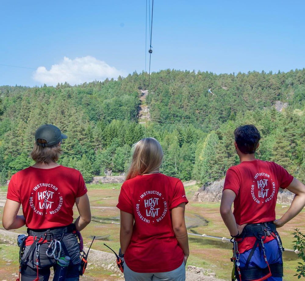 Høyt & Lavt klatrepark i Kristiansand partner av Tilbring familievennlige aktiviteter i Agder med rabattkode i Norges triveligste reiseportal