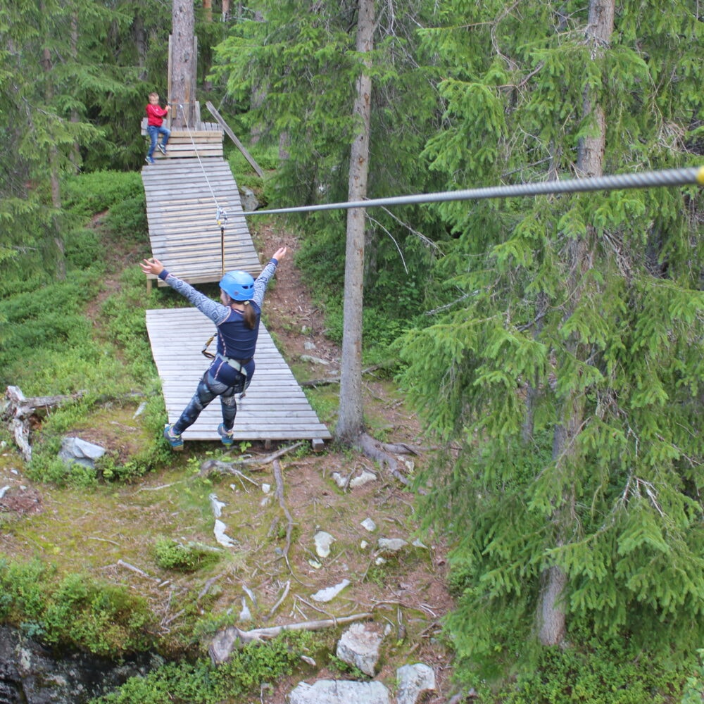 Klatreparken til Beitostølen Aktiv & Skiskole partner av Tilbring på Beitostølen med rabattkode