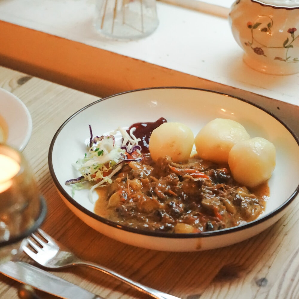 Vetti gard del av Klingenberg Resort i Sognefjorden nær jotunheimen partner av Tilbring i vestland med rabattkode