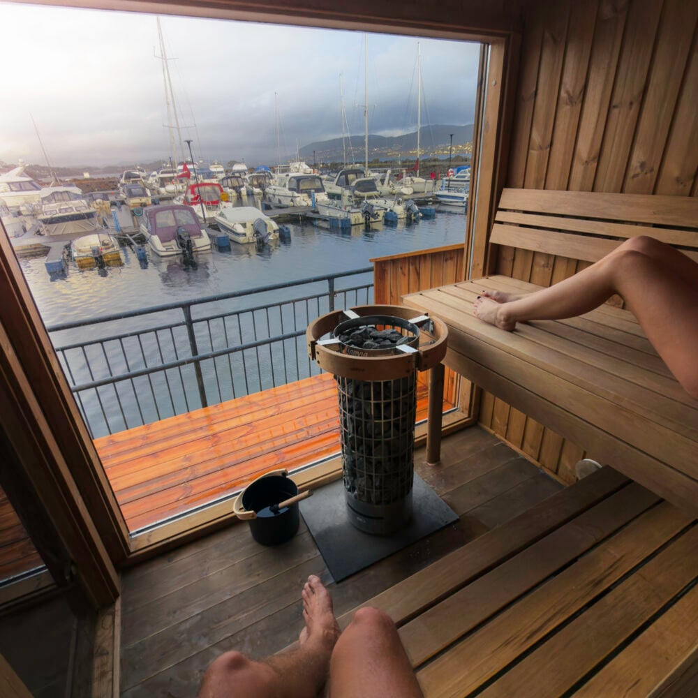 Florvåg Sauna, en del av Vestfjord Sauna, partner av Tilbring med rabattkode som gir 10% rabatt. Ofte billigst