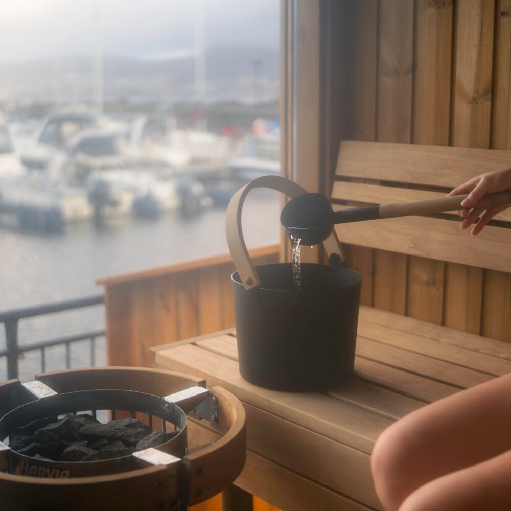 Florvåg Sauna, en del av Vestfjord Sauna, partner av Tilbring med rabattkode som gir 10% rabatt. Ofte billigst