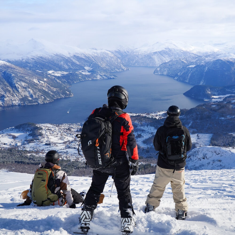 Strandafjellet turdestinasjon og skibakke med Gondol i Møre og Romsdal partner av Tilbring med rabattkode