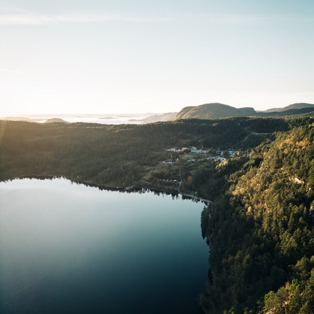 Preikestolen fjellstue hos Preikestolen basecamp partner av Tilbring i rogaland med rabattkode Tilbring ofte rimeligste pris