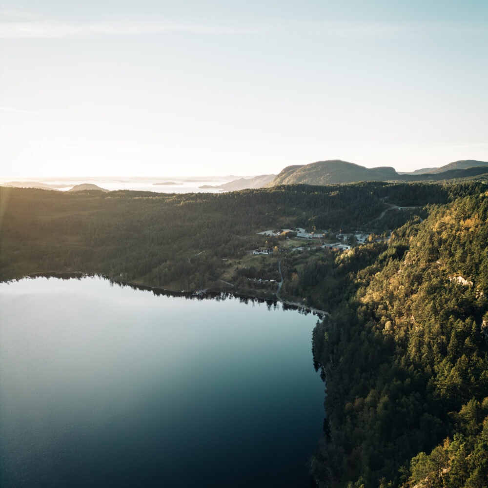 Preikestolen fjellstue hos Preikestolen basecamp partner av Tilbring i rogaland med rabattkode Tilbring ofte rimeligste pris
