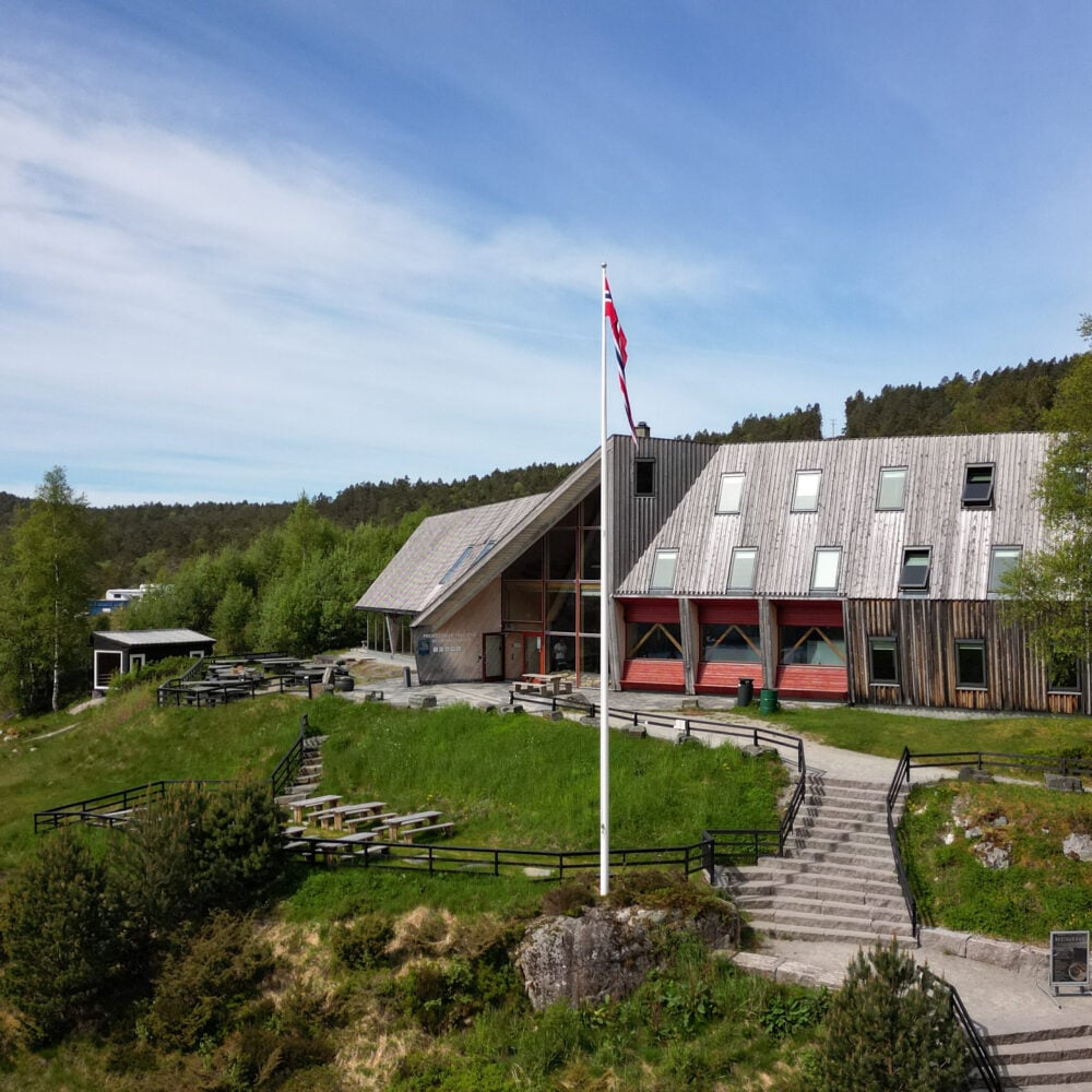 Preikestolen fjellstue hos Preikestolen basecamp partner av Tilbring i rogaland med rabattkode Tilbring ofte rimeligste pris