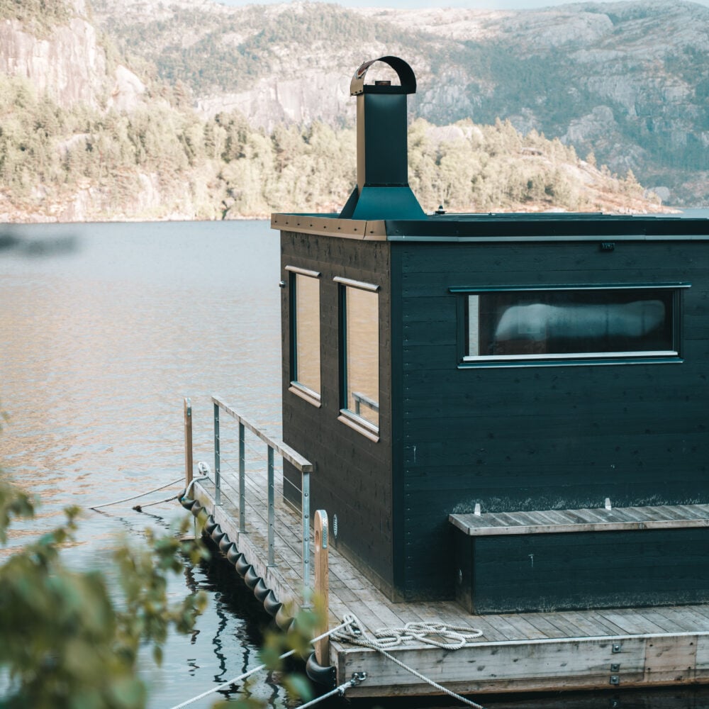 Preikestolen fjellstue hos Preikestolen basecamp partner av Tilbring i rogaland med rabattkode Tilbring ofte rimeligste pris